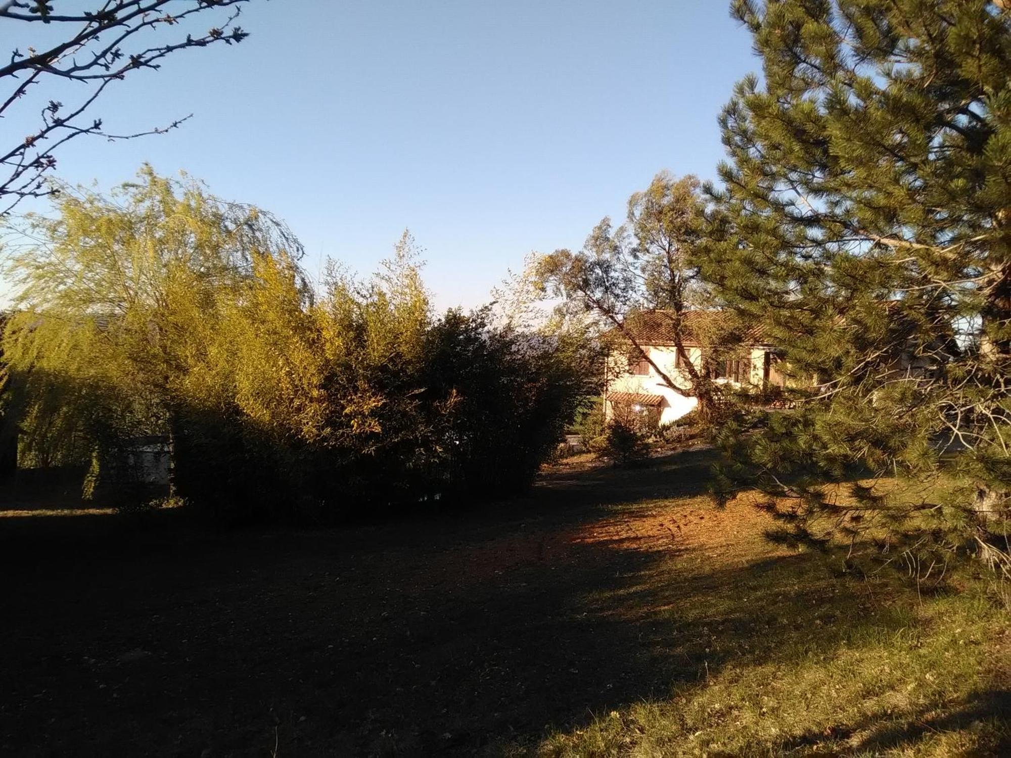 Patrice Et Chrstel Appartement Independant Chatuzange-le-Goubet Kültér fotó